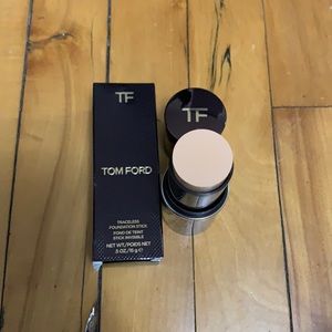 BNIB - TF Traceless foundation Stick - Shade Fawn
